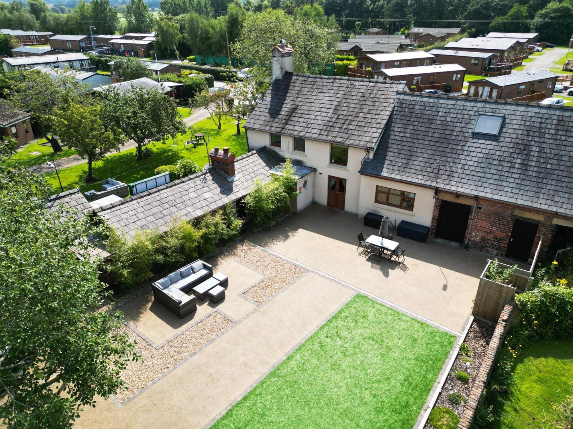 Abbey Farm House ออร์มสเคิร์ก ภายนอก รูปภาพ